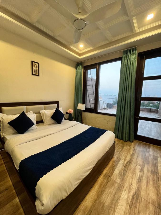 Hotel Woodcrest Zirakpur - Best Family Hotel By - A Unit Of Sidham Group Екстер'єр фото